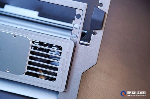 炎夏给手机和电脑也按个空调 红魔散热器4 pro 红魔笔记本散热器体验评测